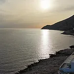 Aglaia بيت ضيافة كاماراي