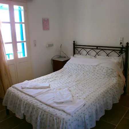 Aglaia Kamares (Sifnos)