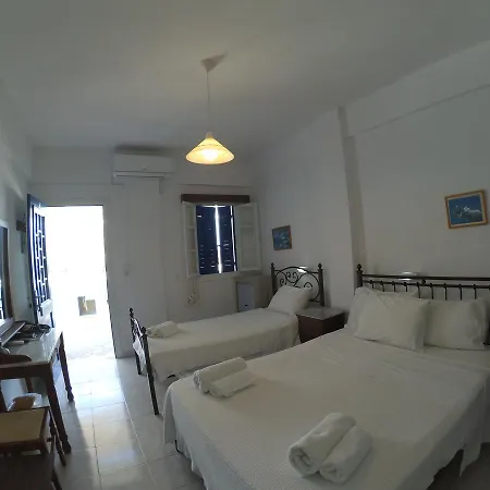 Aglaia Casa de hóspedes 3*
