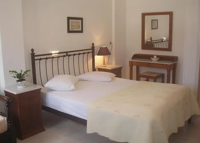 Πανσιόν Aglaia Καμάρες