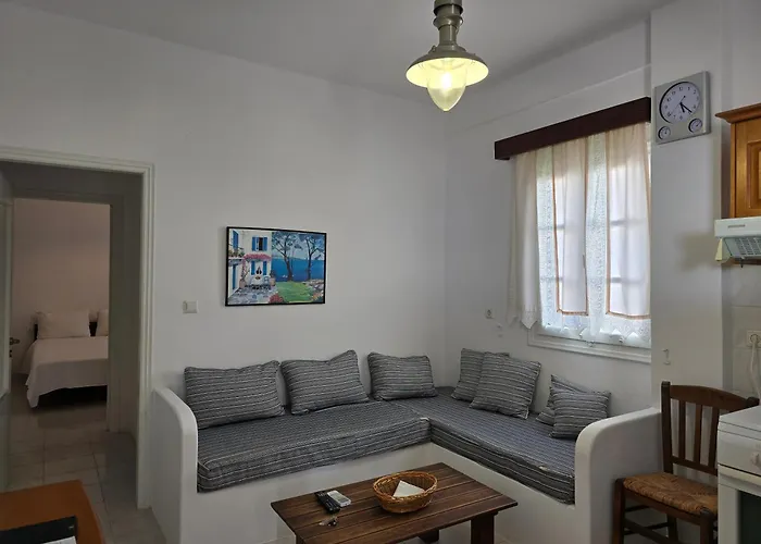 Guest house Aglaia Kamares (Sifnos)