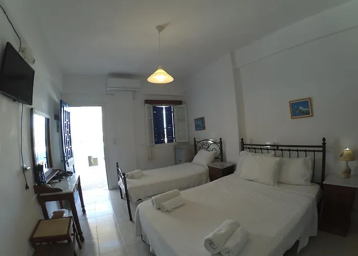 Aglaia Πανσιόν 3*